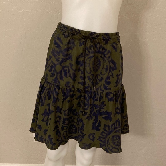 Tommy Hilfiger Dresses & Skirts - Tommy Hilfiger Olive Green and Blue 100% Silk Skirt Size 10